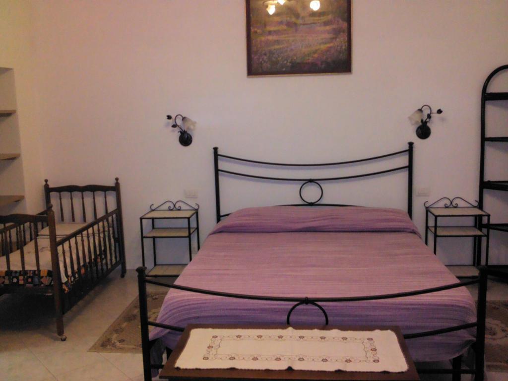Il Fontanile Guest House โซวานา ห้อง รูปภาพ