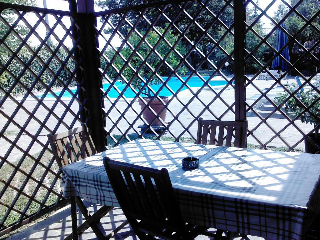 Il Fontanile Guest House โซวานา ห้อง รูปภาพ