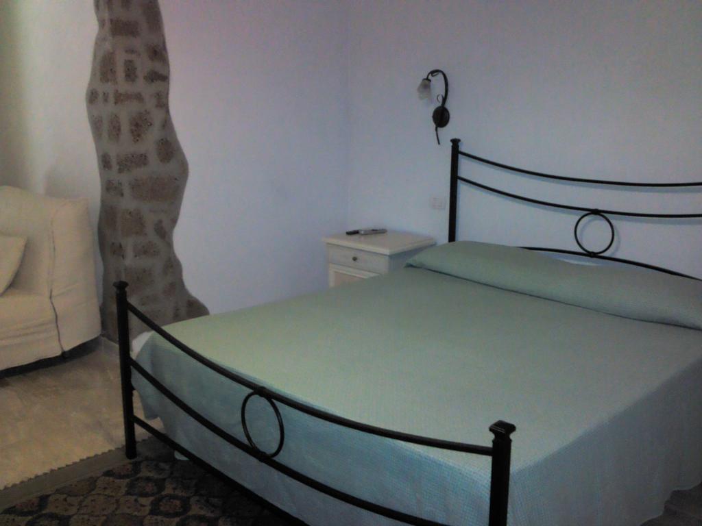 Il Fontanile Guest House โซวานา ห้อง รูปภาพ